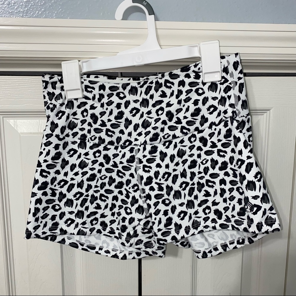 ryderwear scrunch bum shorts